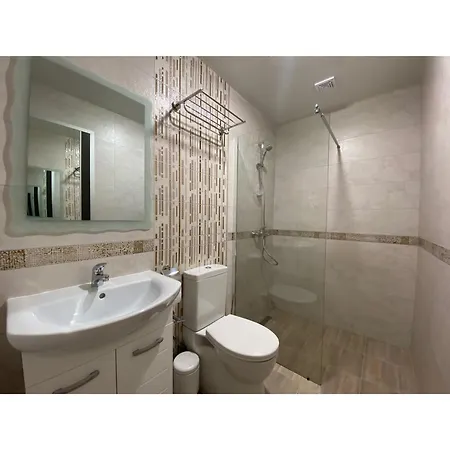 Comfort Guest 3* Kazanlŭk